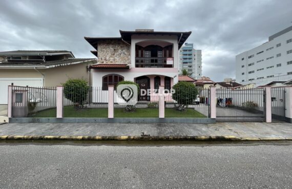 Buscar Imóveis | Dezlop Imóveis Casa À Venda Em Centro Biguaçu - Sc | Dois Pisos E Banheira Com Hidromassagem