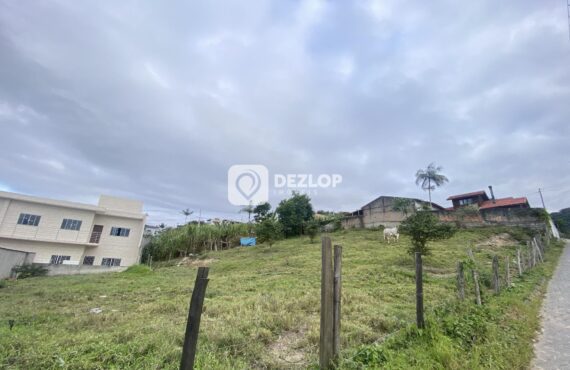 Terreno à venda no Bairro Fundos, Biguaçu – SC