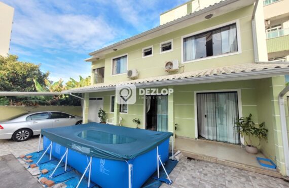 Casa À Venda Em Ipiranga, São José - Sc