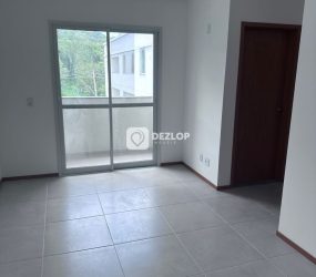 Apartamento à Venda no Bairro Ceniro Martins, São José em ótima localização!