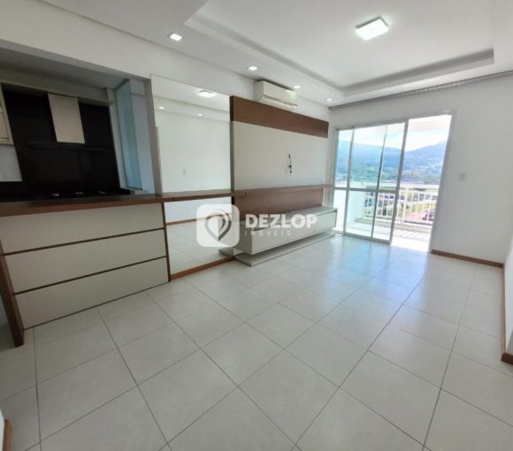 Apartamento Semi-Mobiliado á Venda no Bairro Rio Caveiras - Biguaçu - SC