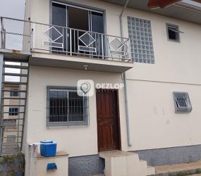 Casa à venda em Barreiros, São José – SC | Casa com Edícula