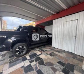 Casa à Venda no Centro de Biguaçu | de Esquina com Piscina