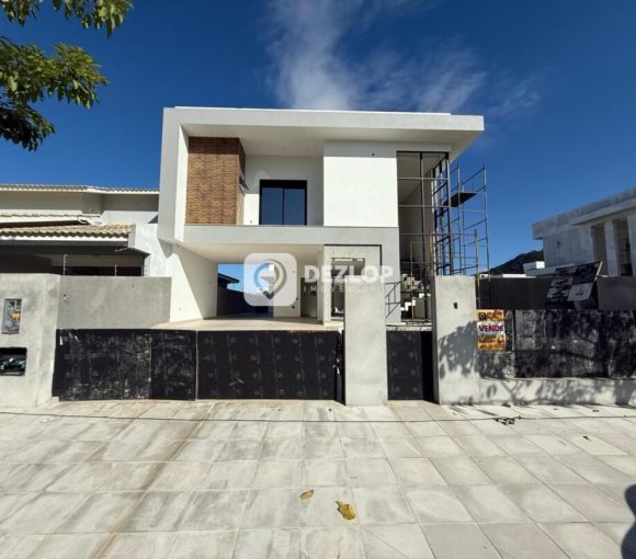 Casa à venda no Deltaville, Biguaçu – SC | Com Edícula