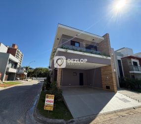 Casa à venda no Deltaville, Biguaçu - SC | Condomínio Brisas Club