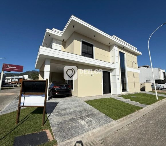 Casa à venda no Deltaville, Biguaçu - SC | Condomínio Brisas Parque