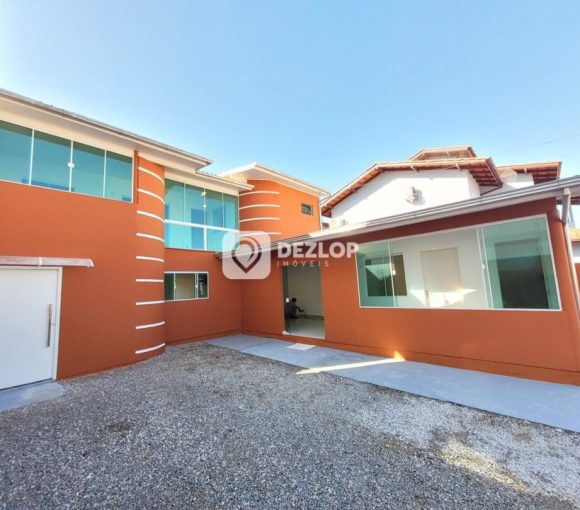 Casa à Venda no Loteamento Lisboa - Bairro Forquilhas, São José