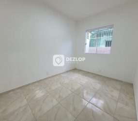 Casa Geminada com 2 Dormitórios – Potecas | São José