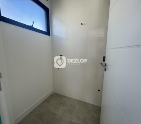 Casa no Bairro Deltaville em Biguaçu - SC | Três Dormitórios com Suíte