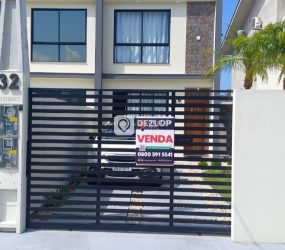 Sobrado à venda, Rio Caveiras - Biguaçu– SC | Com duas Suítes