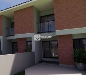 Sobrado com Duas Suìtes á Vanda no Bairro Areias - São José -SC