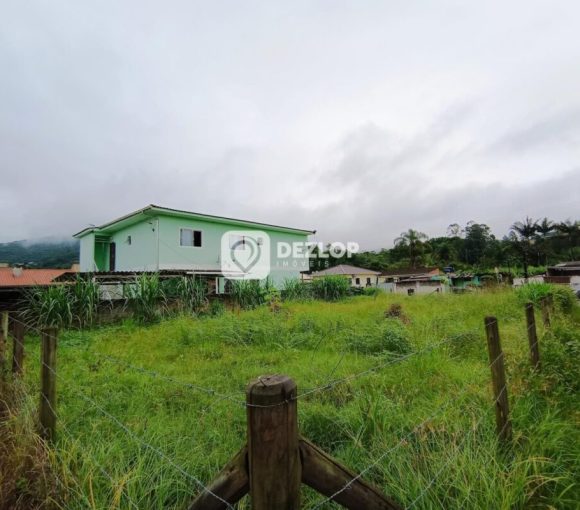 Terreno à venda em Fundos, Biguaçu - SC | Vazio de Esquina