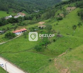 Terreno à venda em Três Riachos, Biguaçu - SC