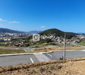 Terreno à Venda no Jardim Janaína, Biguaçu - SC | Loteamento Altos Do Jardim