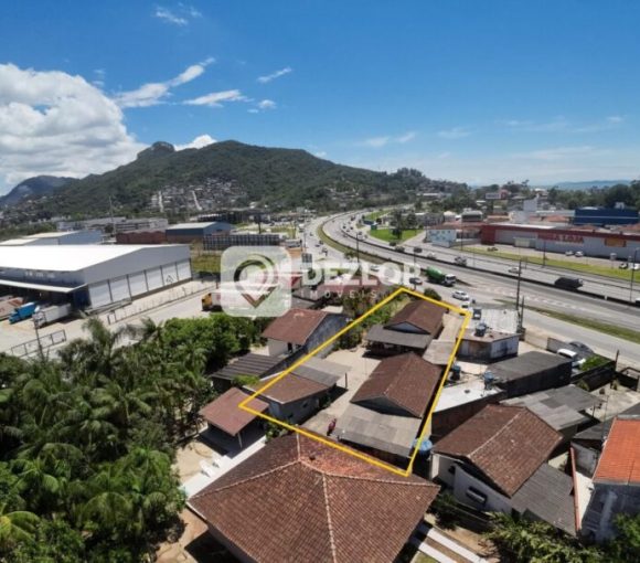 Terreno as Margens da BR101 - Comercial / Residencial 897m² - Biguaçu - SC