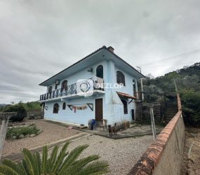 Terreno com casa à venda em Beira Rio, Antônio Carlos | Lagoa dentro do terreno