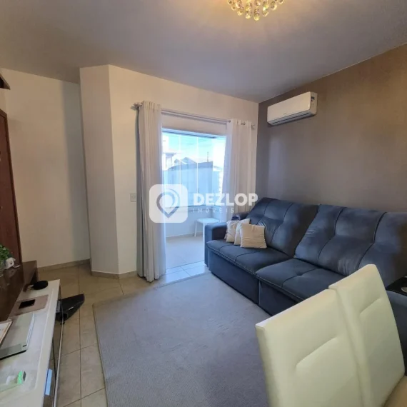 Apartamento à venda em Aririú, Palhoça | 2 Quartos sendo 1 Suíte - 02