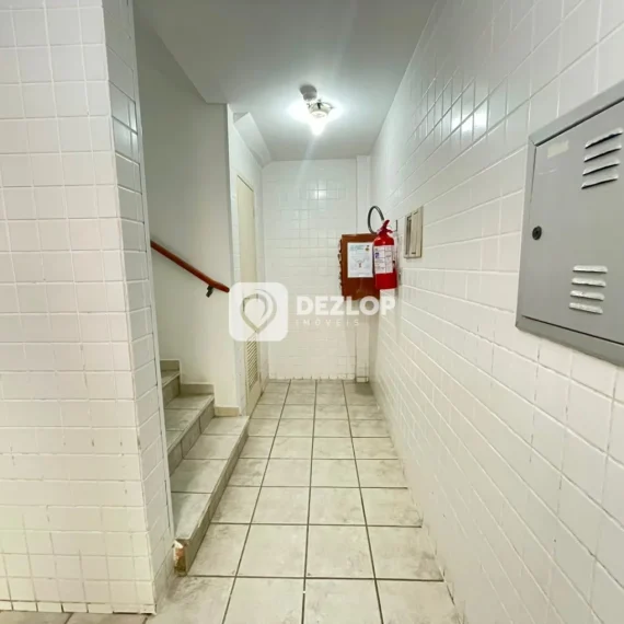 Apartamento à venda em Capoeiras, Florianópolis - SC | 2 Quartos no Residencial Anita Garibaldi - 02