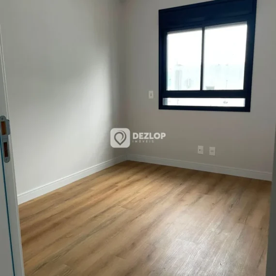 Apartamento à venda em Coqueiros, Florianópolis - SC | 3 Quartos sendo 2 Suítes - 01