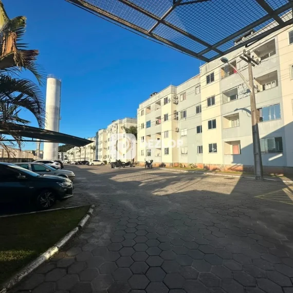 Apartamento à venda em Fundos, Biguaçu - SC | 2 Quartos no Condomínio Residencial Jardins de Gaia - 02