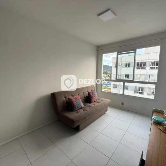 Apartamento à venda em Rio Caveiras, Biguaçu - SC | 2 Quartos, 1 Suíte no Condomínio Residencial Vila de São Miguel - 02