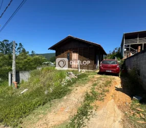 Casa à venda em Alto Biguaçu, em Biguaçu - SC | 2 Quartos - 01