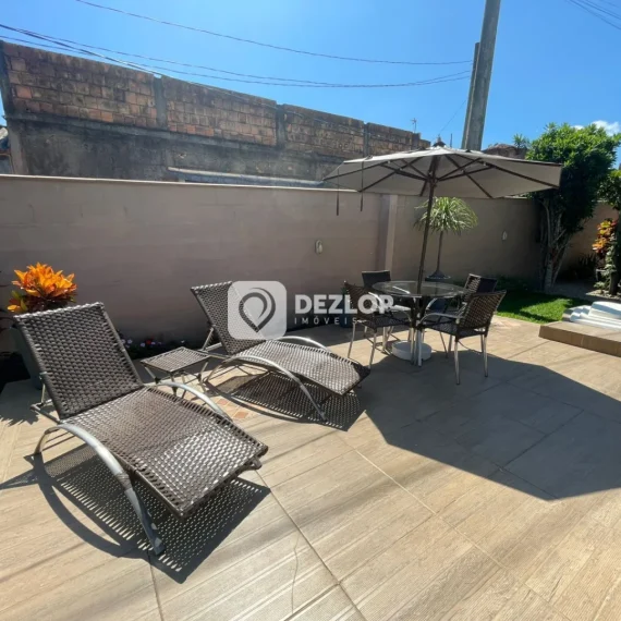 Casa à venda em Beira Rio, Biguaçu | 3 Quartos - 01
