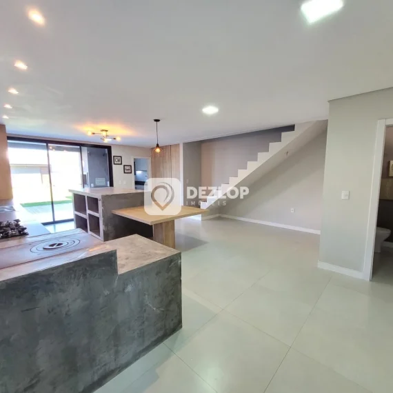 Casa à venda em Beira Rio, Biguaçu | 3 Quartos sendo 1 Suíte - 01