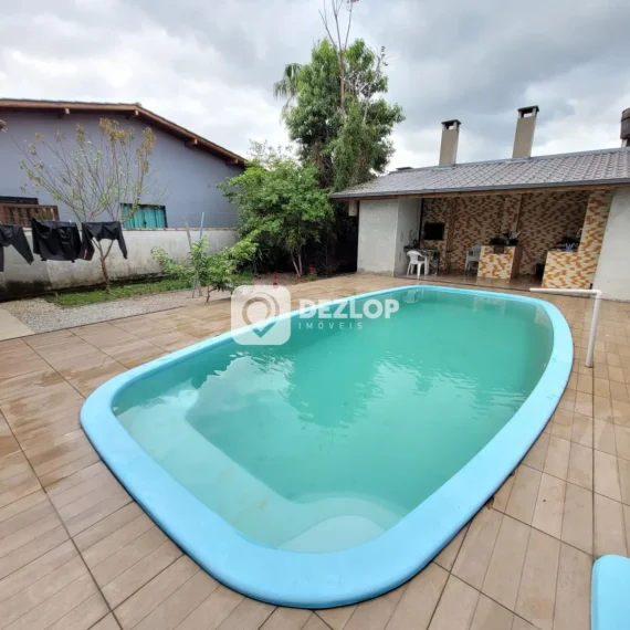Casa à venda em Bela Vista, Palhoça | 4 Quartos sendo 2 Suítes - 01