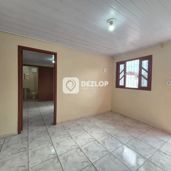 Casa à venda em Centro, Biguaçu - SC | 2 Quartos sendo 1 Suíte - 02