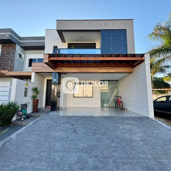 Casa à venda em Deltaville, Biguaçu - SC | 3 Quartos, 1 Suíte no Condomínio Brisas Parque - 01