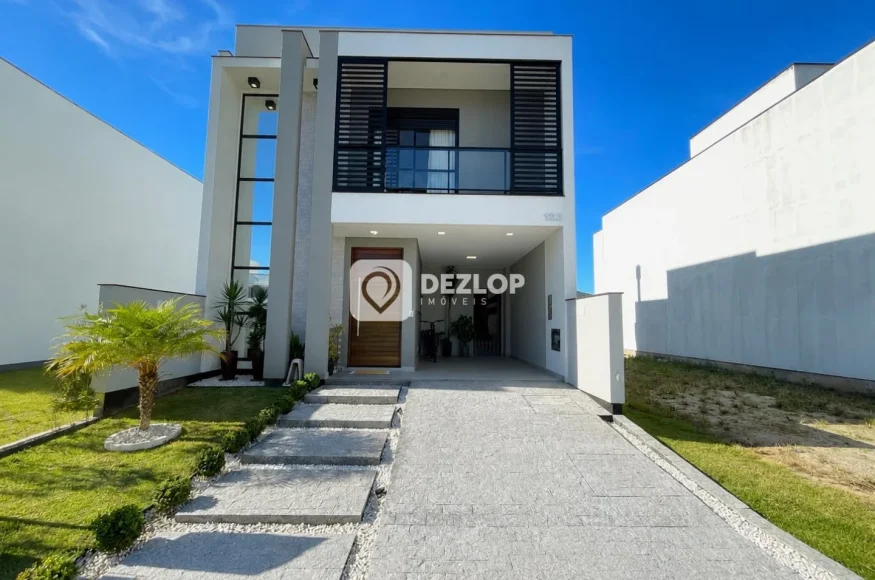 Casa à venda em Deltaville, Biguaçu - SC | 3 Quartos, 1 Suíte no Condomínio Brisas Parque - Destaque