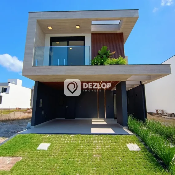 Casa à venda em Deltaville, Biguaçu - SC | 3 Quartos, 1 Suíte no Condomínio Costa do Sol - 01
