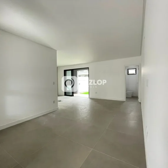 Casa à venda em Deltaville, Biguaçu - SC | 3 Quartos, 1 Suíte no Condomínio Costa do Sol - 02