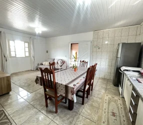Casa à venda em Fundos, em Biguaçu - SC | 3 Quartos - 04