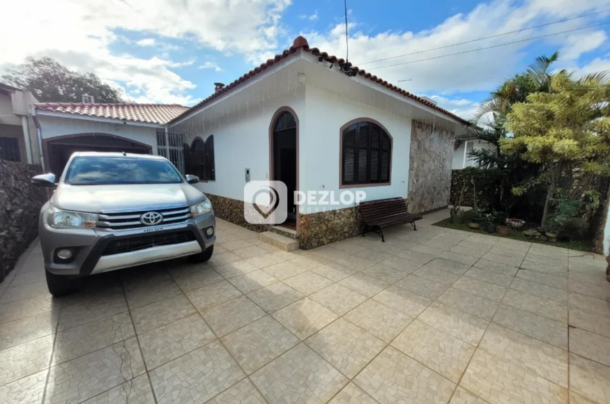 Casa à venda em Rio Caveiras, Biguaçu | 3 Quartos - Destaque