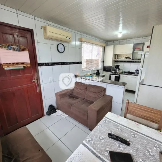 Casa à venda em Tijuquinhas, Biguaçu | 3 Quartos - 01