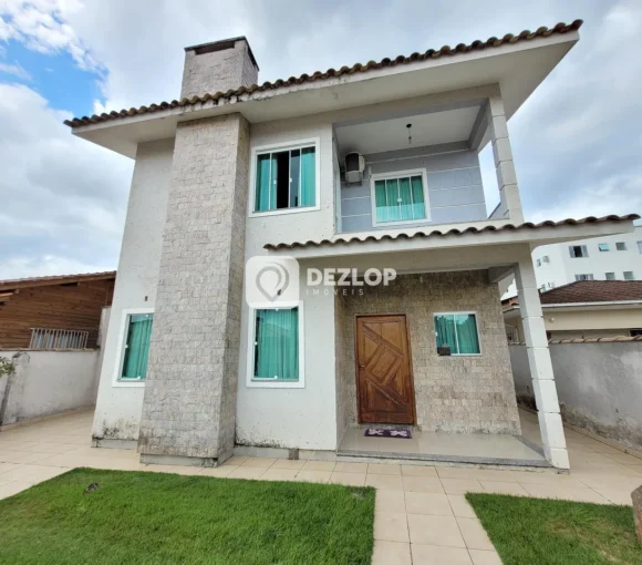 Casa à venda na Bela Vista em Palhoça - SC | 4 Quartos sendo 2 Suítes - Destaque