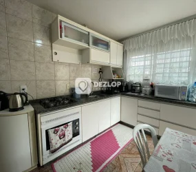 Casa à venda na Serraria em São José - SC | 3 Quartos sendo 1 Suíte - 01