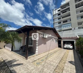 Casa à venda na região do Rio Caveiras em Biguaçu - SC | 4 Quartos sendo 1 Suíte - 01