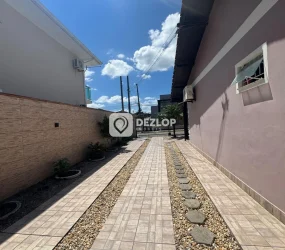 Casa à venda na região do Rio Caveiras em Biguaçu - SC | 4 Quartos sendo 1 Suíte - 03