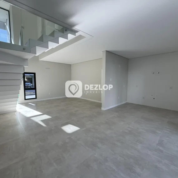 Casa à venda no Deltaville, Biguaçu | 3 Quartos, 1 Suíte no Cond. Brisas Parque - 01