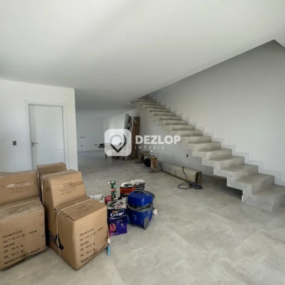 Casa à venda no Deltaville, Biguaçu | 3 Quartos, 1 Suíte no Cond. Brisas Parque - 02