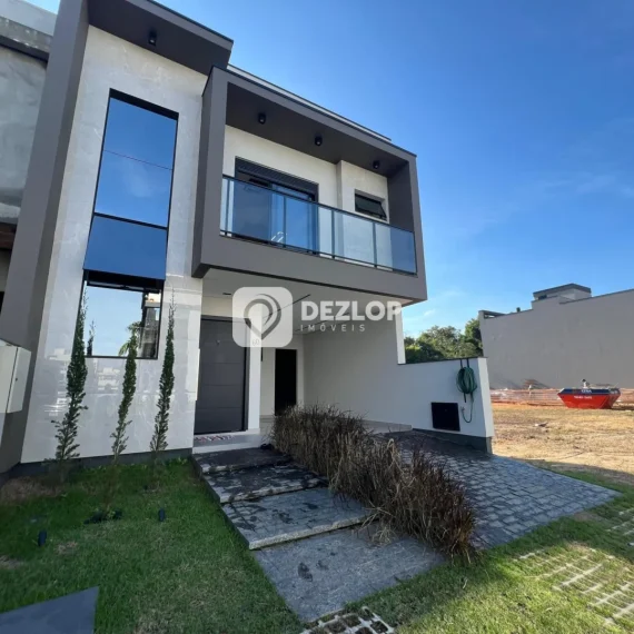Casa à venda no Deltaville, Biguaçu | 3 Quartos, 1 Suíte no Cond. Costa do Sol - 01