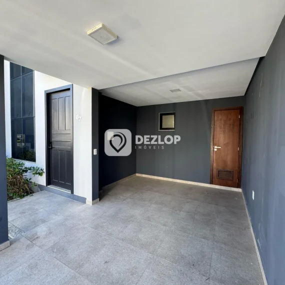 Casa à venda no Deltaville, Biguaçu | 3 Quartos, 1 Suíte no Cond. Garden - 01
