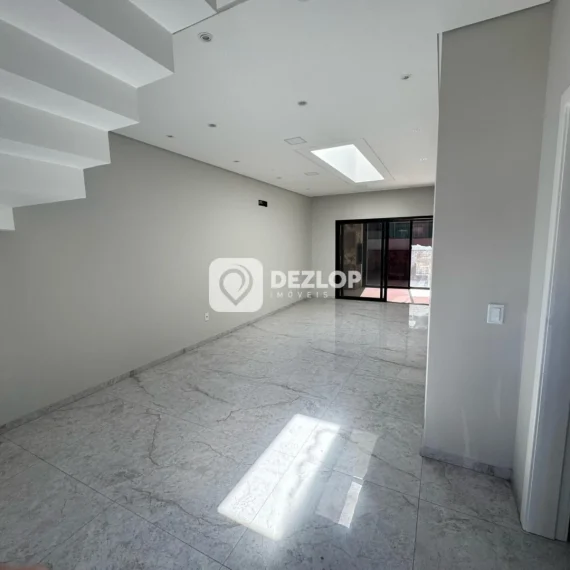 Casa à venda no Deltaville, Biguaçu | 3 Quartos, 1 Suíte no Cond. Garden - 02