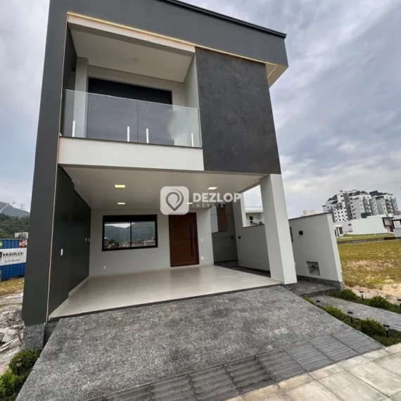 Casa à venda no Deltaville, Biguaçu | 3 Quartos, 3 Suítes no Cond. Blue - 01