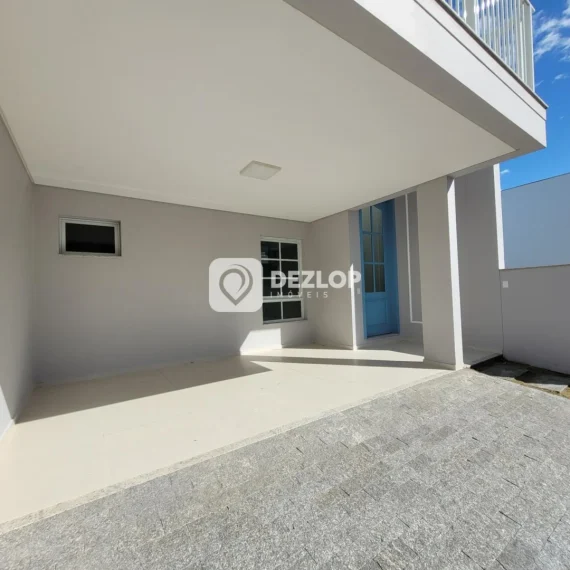 Casa à venda no Deltaville, Biguaçu | 3 Quartos, 3 Suítes no Cond. Brisas Parque - 01