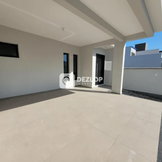 Casa à venda no Deltaville, Biguaçu | 3 Quartos, 3 Suítes no Cond. Brisas Parque - 02