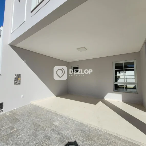Casa à venda no Deltaville, Biguaçu | 3 Quartos, 3 Suítes no Cond. Brisas Parque - 02